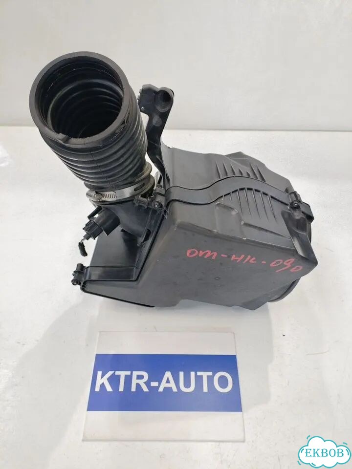 Корпус воздушного фильтра Ford Kuga II фото 7