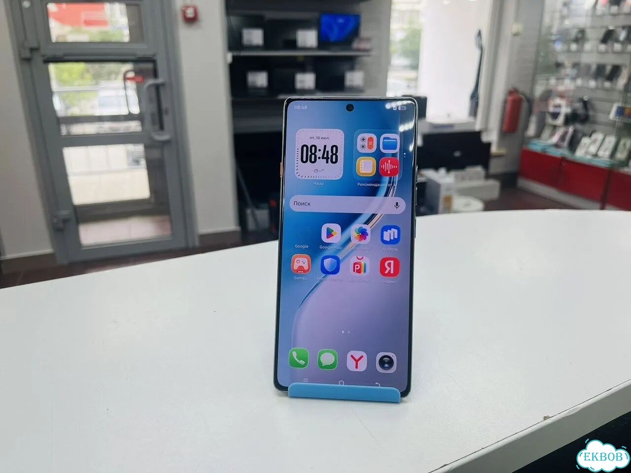 TECNO Camon 40, 12/256 ГБ, 2 SIM фото 2