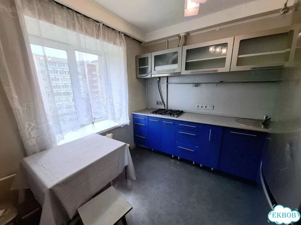 1-к. квартира, 32 м², 6/10 эт. фото 1