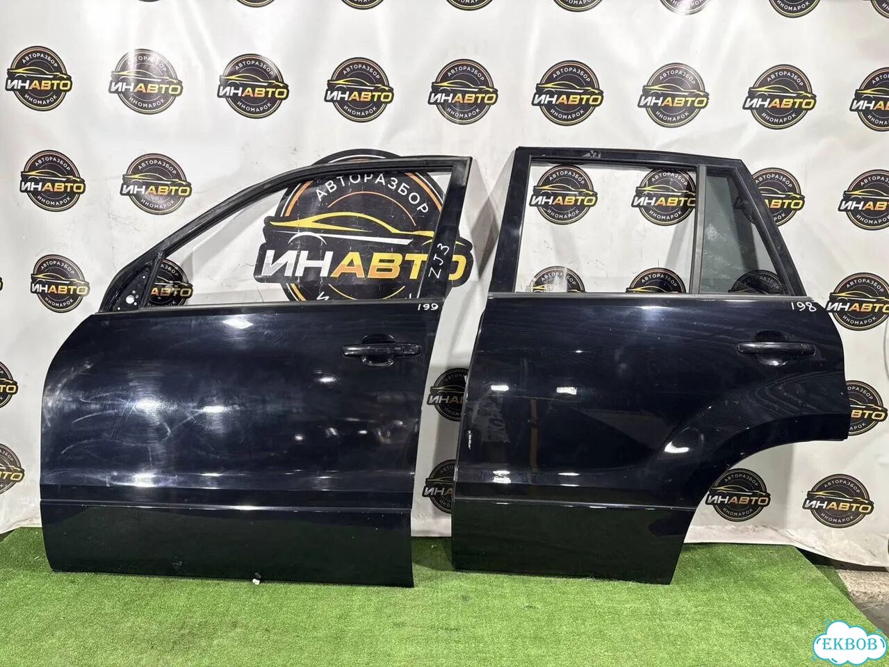 Двери левые на Suzuki Grand Vitara фото 1