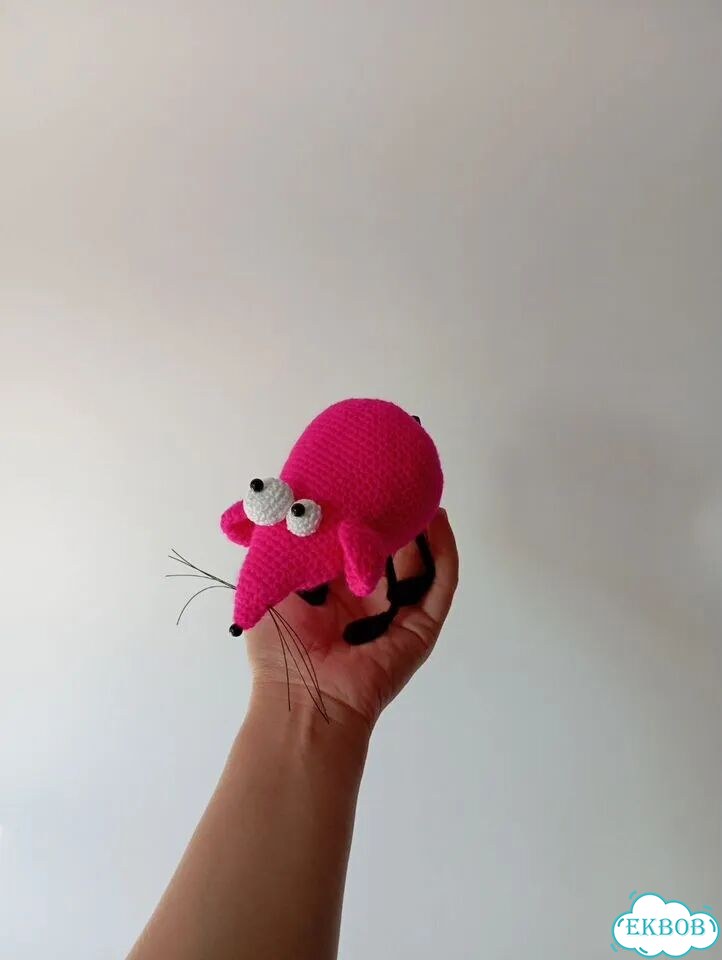 Вязаный крысик. Интерьерная игрушка фото 8