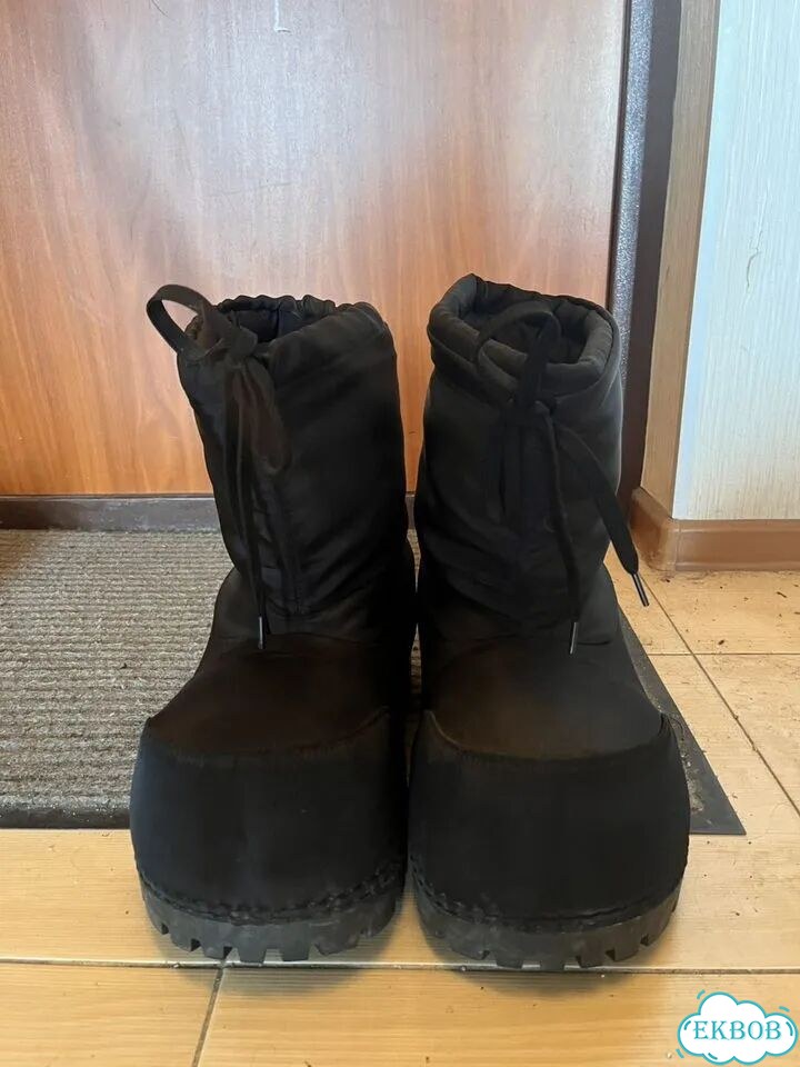 Balenciaga alaska boots фото 2