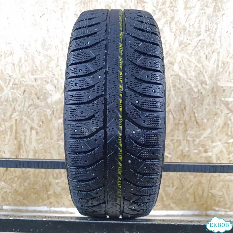 Bridgestone Ice Cruiser 7000 205/55 R16 87M фото 1