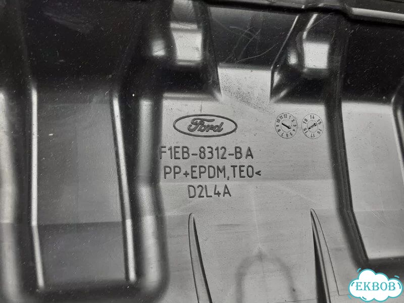 Дефлектор радиатора Ford Focus 3 хэтчбек 2015 фото 9
