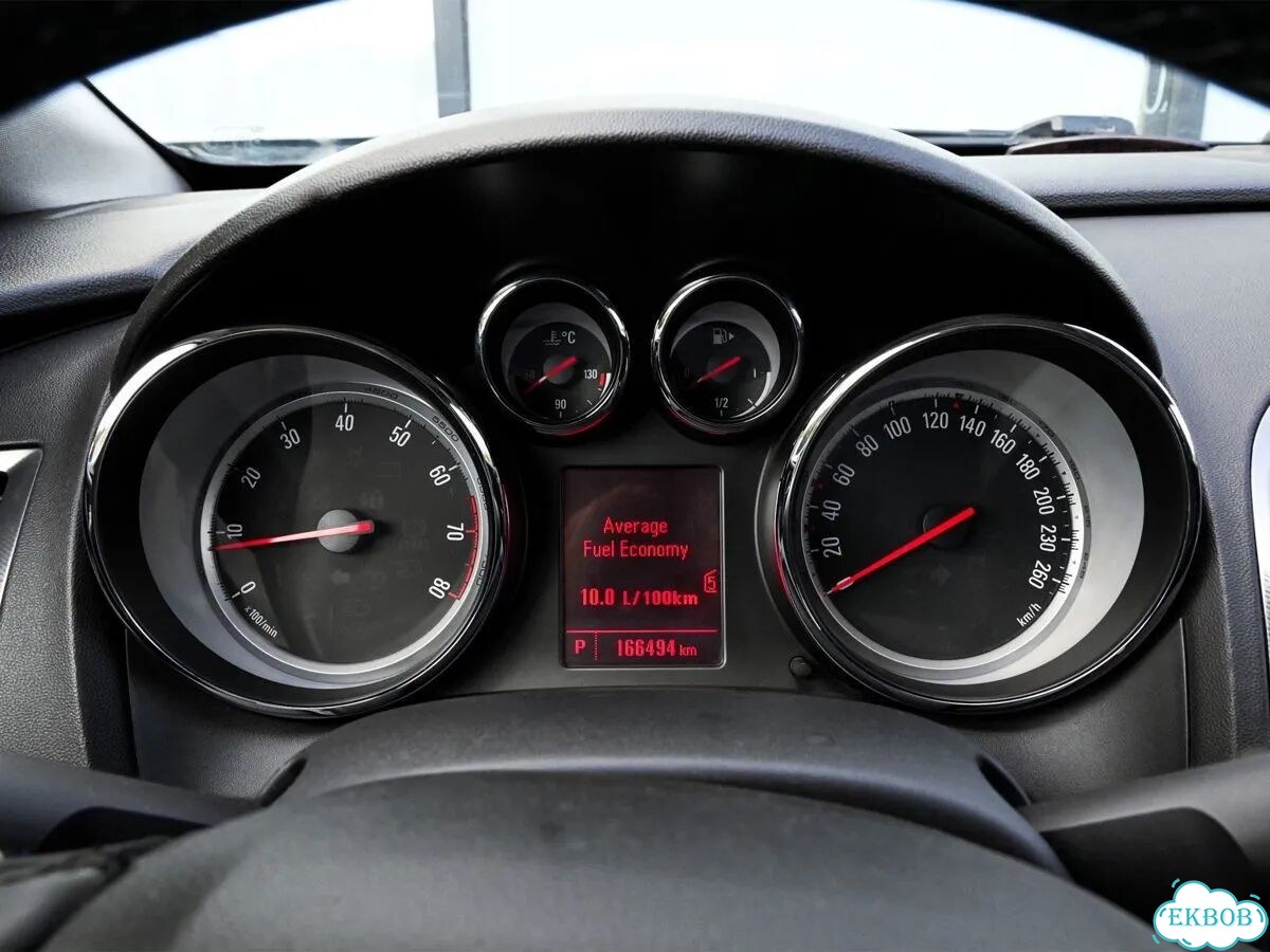 Opel Astra 1.6 AT, 2011, 166 493 км фото 11