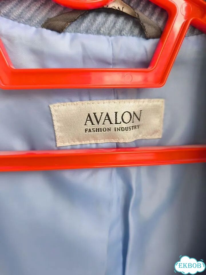 Пальто avalon шерстяное (80%), р-р 44-46 фото 7