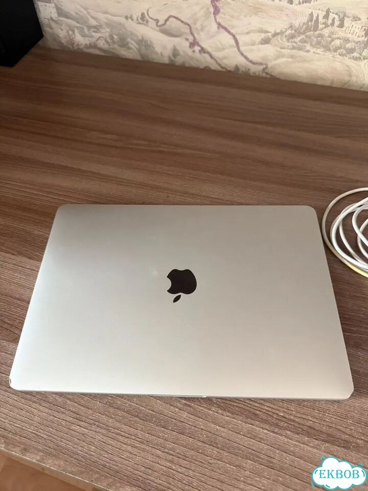 MacBook Pro M1 Touch Bar 8 256 фото 8