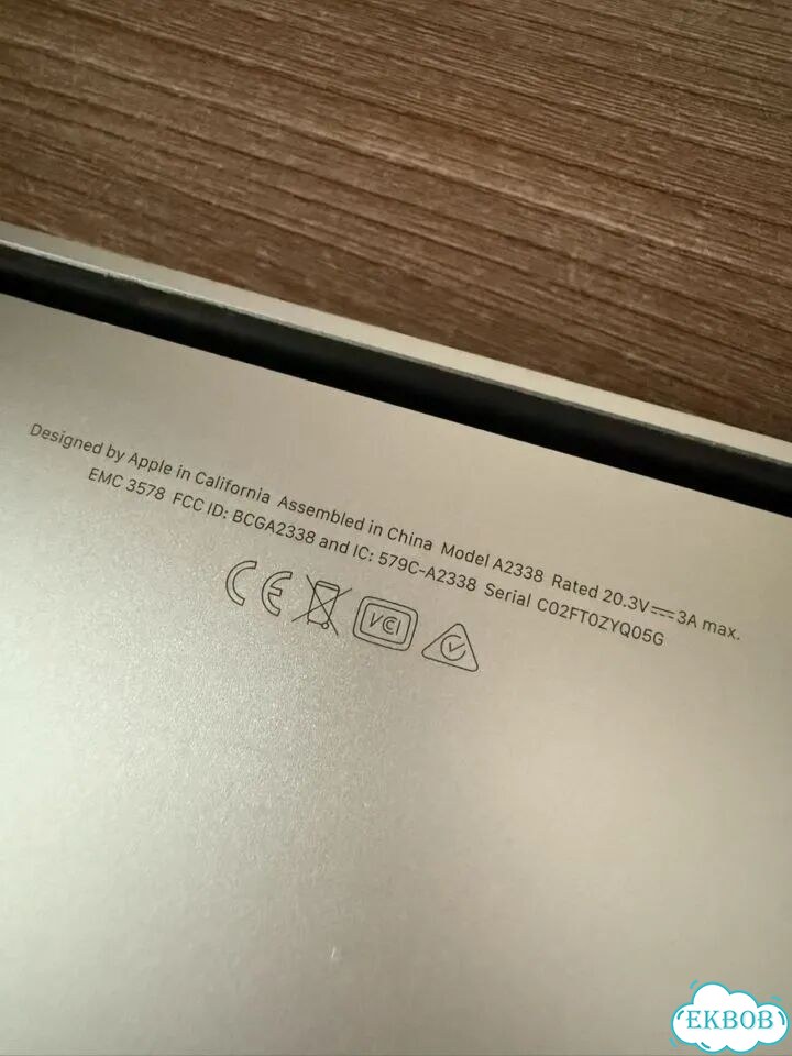 MacBook Pro M1 Touch Bar 8 256 фото 9