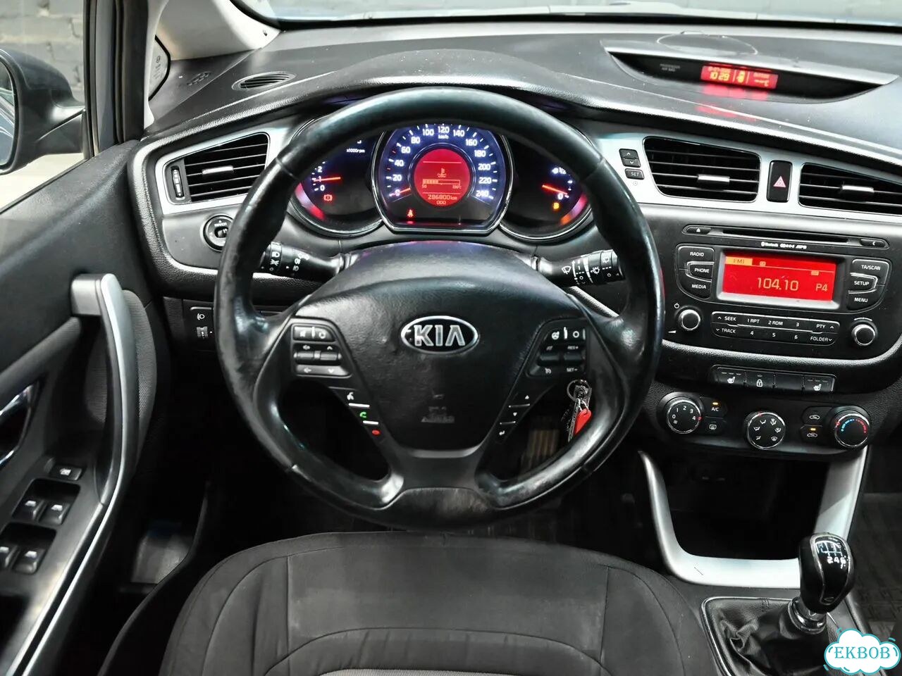 Kia Ceed 1.6 MT, 2013, 286 728 км фото 12