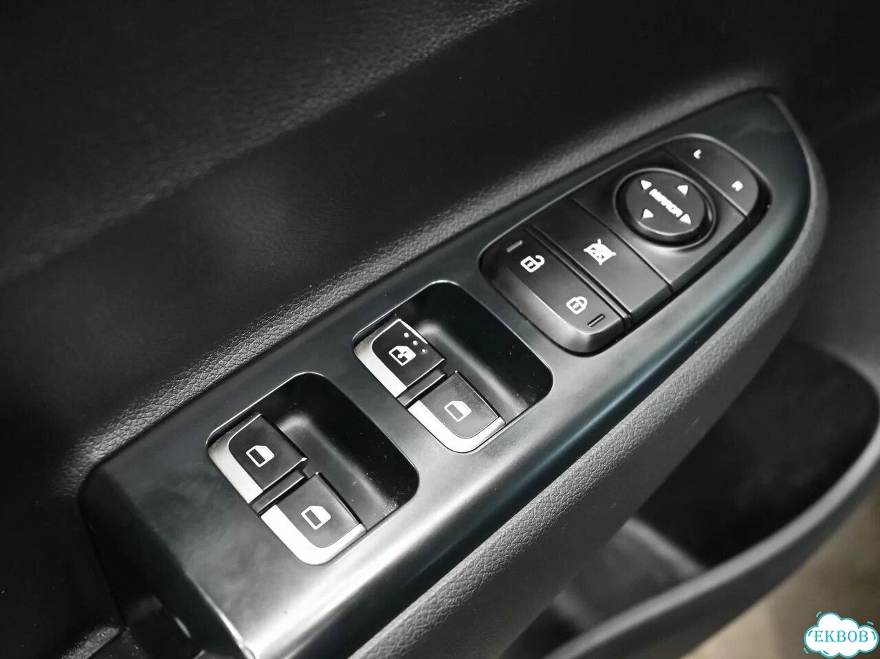 Kia Rio X-Line 1.6 AT, 2018, 62 282 км фото 14