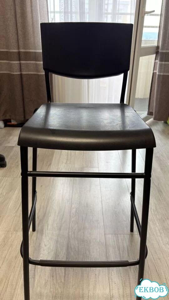 Барный стул IKEA фото 1