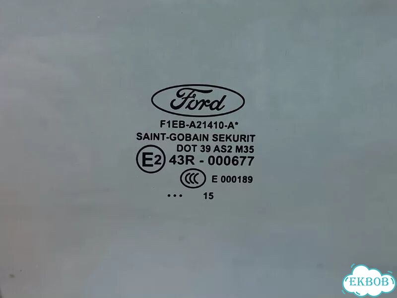 Стекло переднее правое Ford Focus 3 хэтчбек 2015 фото 5