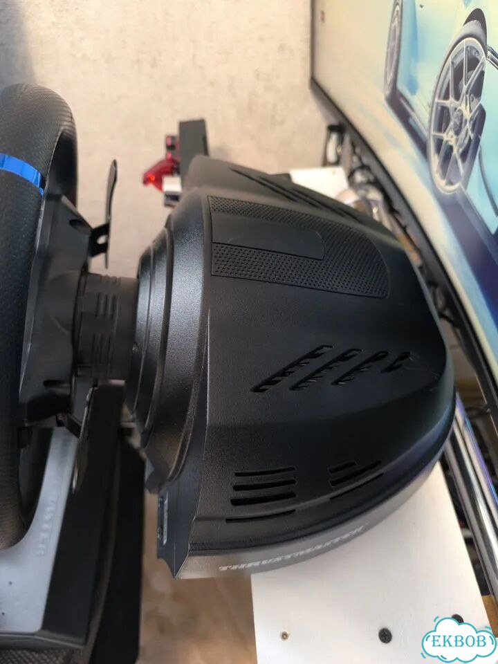 ThrustMaster T300RS GT фото 4
