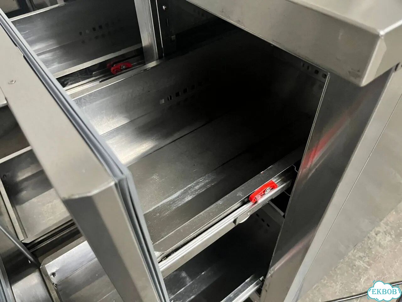 Стол холодильный HappyChef TC BD 2-2-CBR-2-2 фото 6
