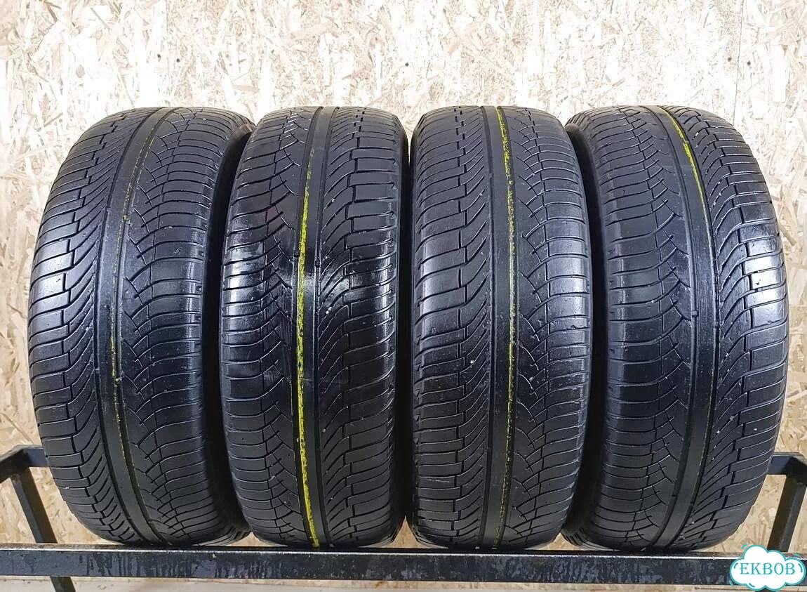 Michelin Latitude Diamaris 215/65 R16 100T фото 1