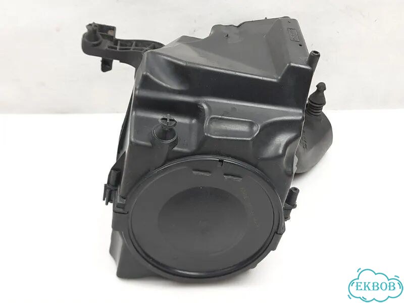 Корпус воздушного фильтра Ford Focus 3 хэтчбек фото 7