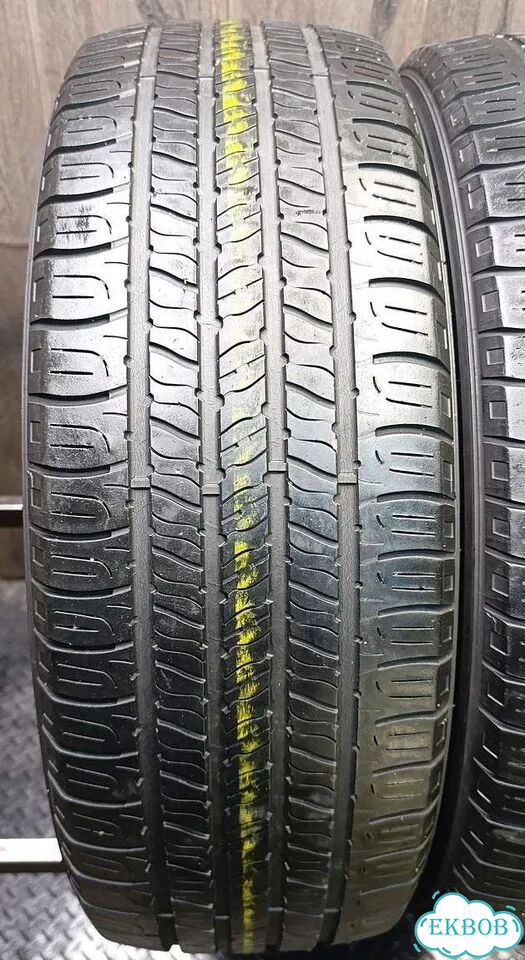 Goodyear Assurance 215/60 R17 96T фото 2
