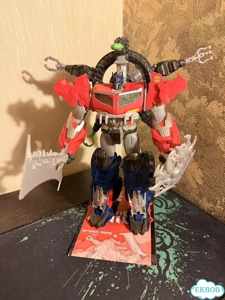 Трансформер Optimus Prime фото 1