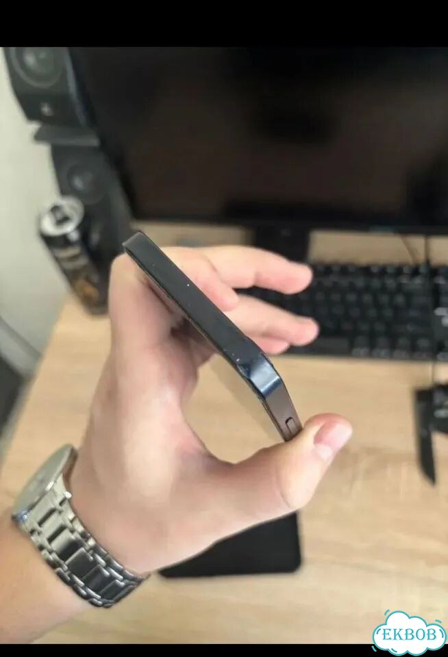 iPhone 12, 64 ГБ, SIM + eSIM фото 3