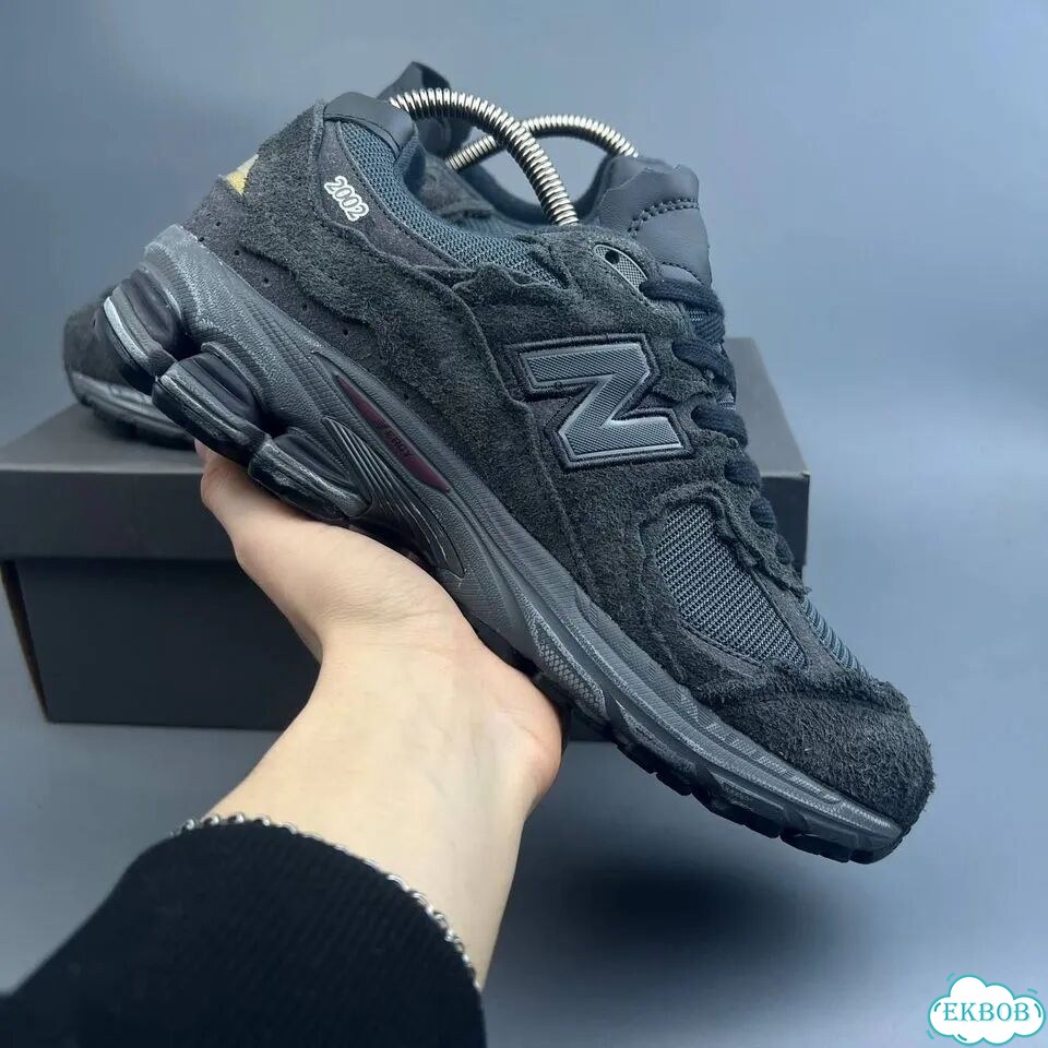 New Balance 2002R Black фото 3