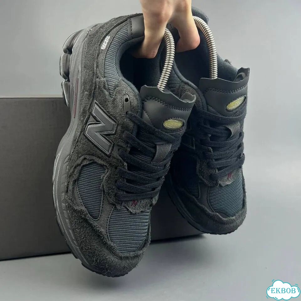 New Balance 2002R Black фото 5
