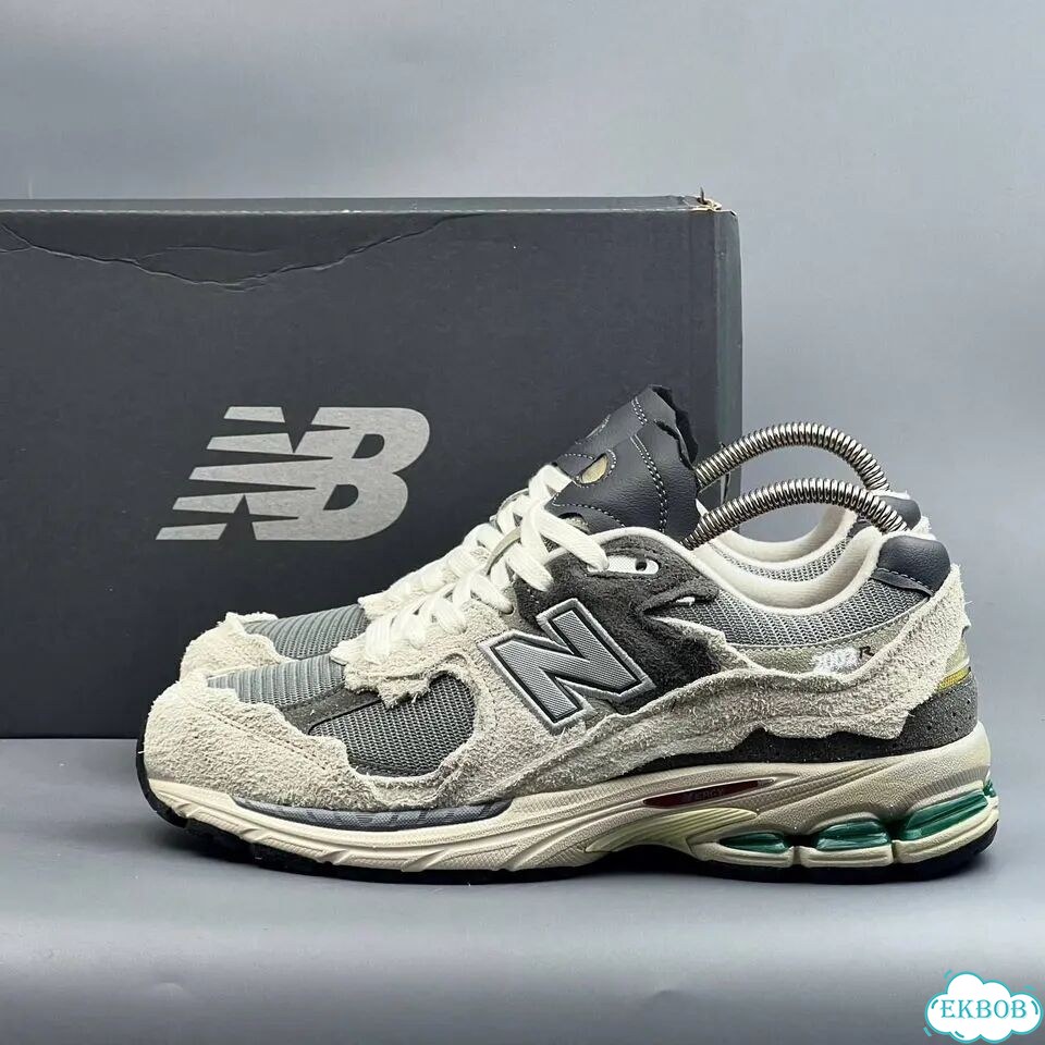 New Balance 2002R Grey Beige фото 5