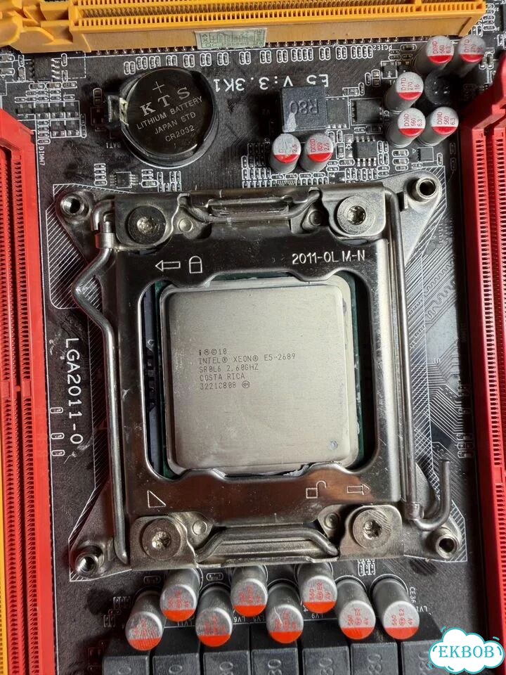 Intel Xeon e5 2689 фото 4