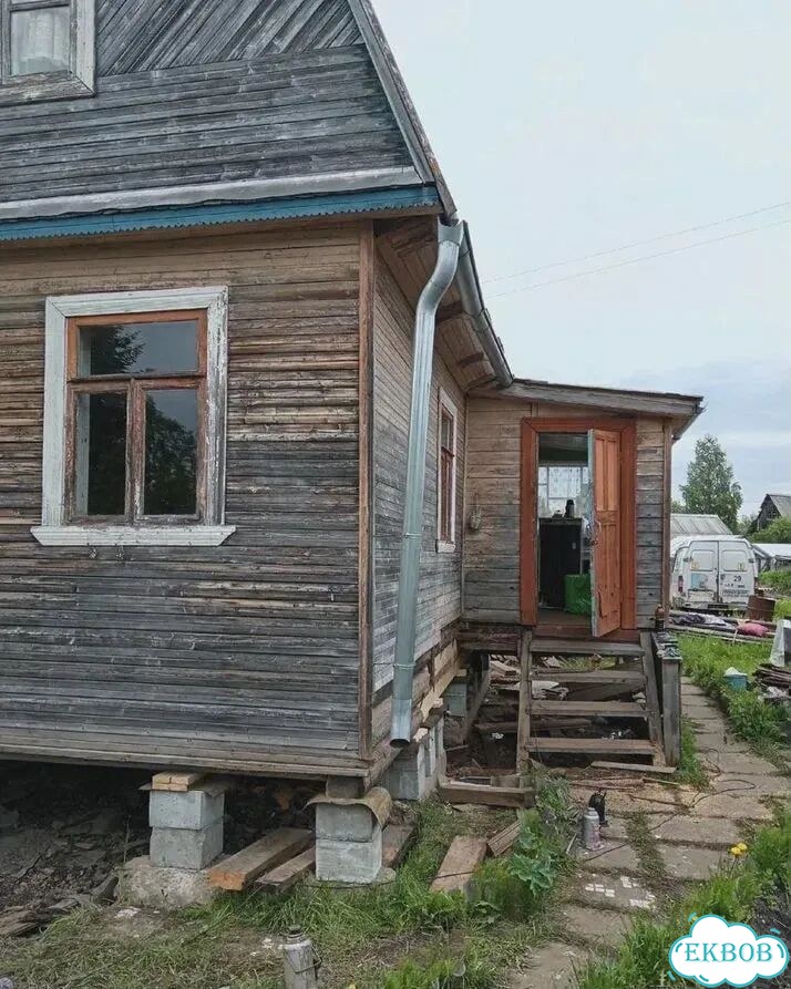 Замена сгнивших венцов, подъём домов, ремонт полов фото 10
