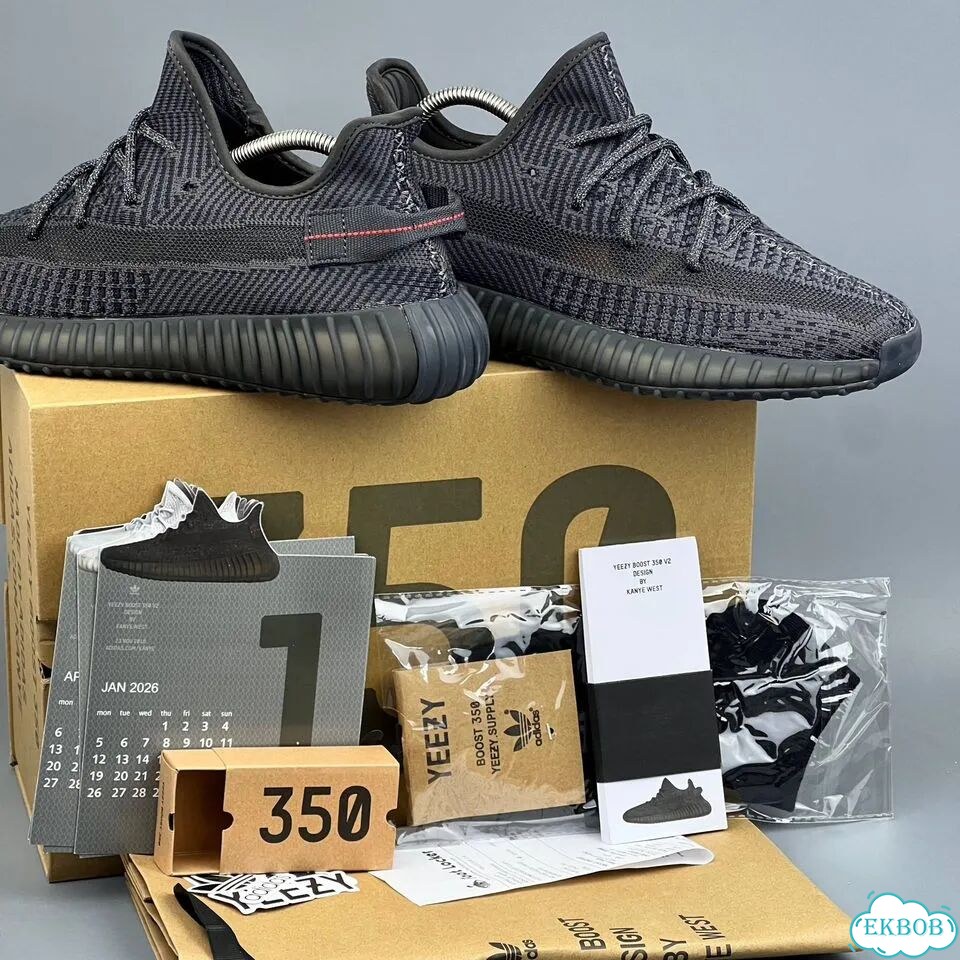 Adidas Yeezy Boost 350 V2 Black фото 1