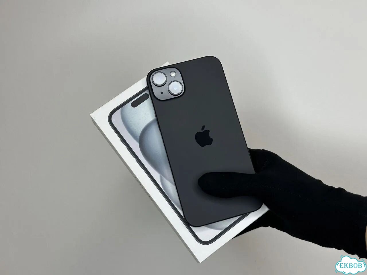 iPhone 15, 128 ГБ, SIM + eSIM фото 1