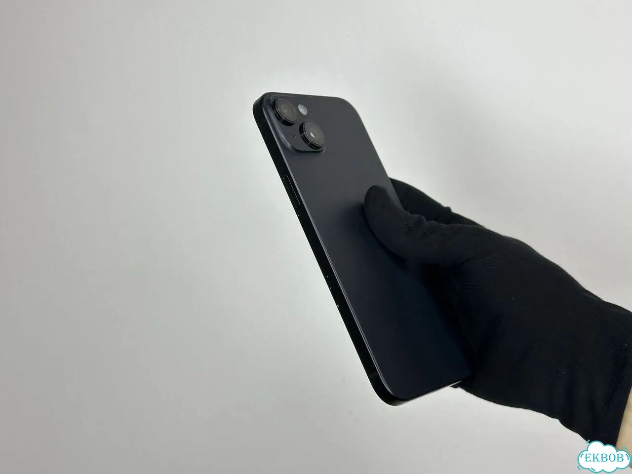 iPhone 15, 128 ГБ, SIM + eSIM фото 4