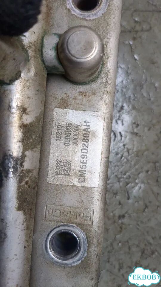 Форсунка топливная Ford Focus 3 фото 7
