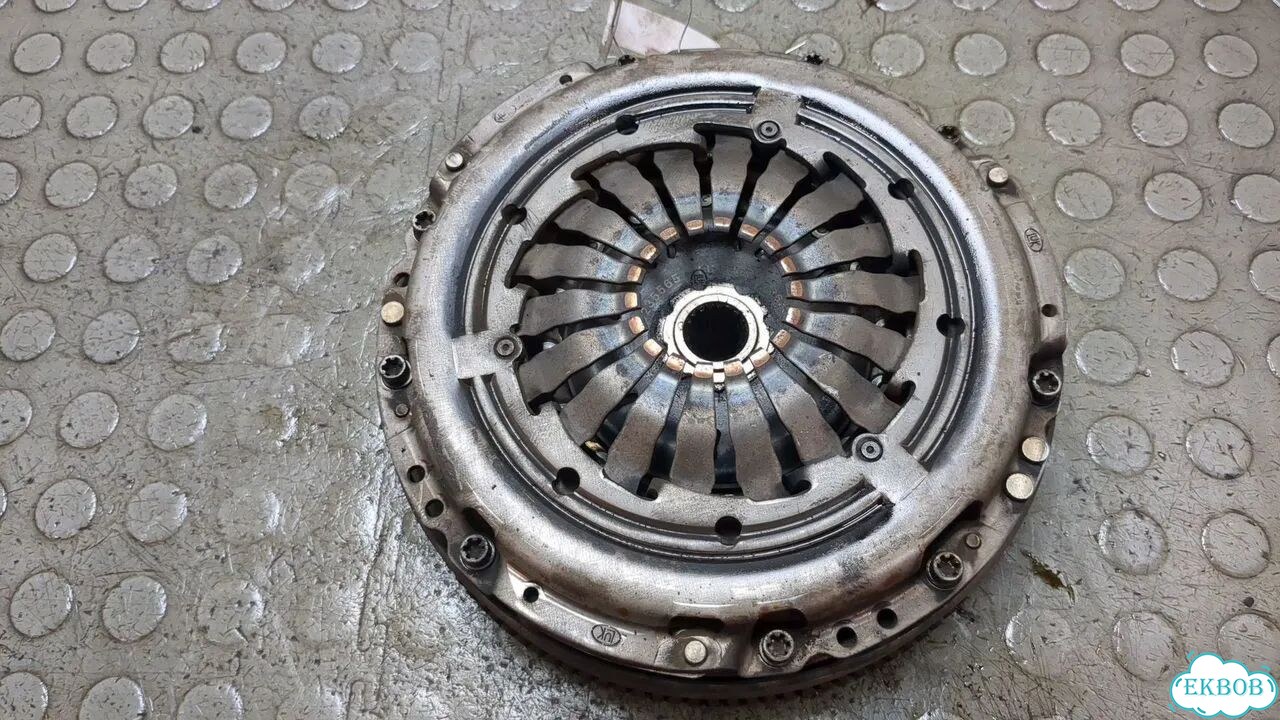 Маховик Alfa Romeo Giulietta фото 1