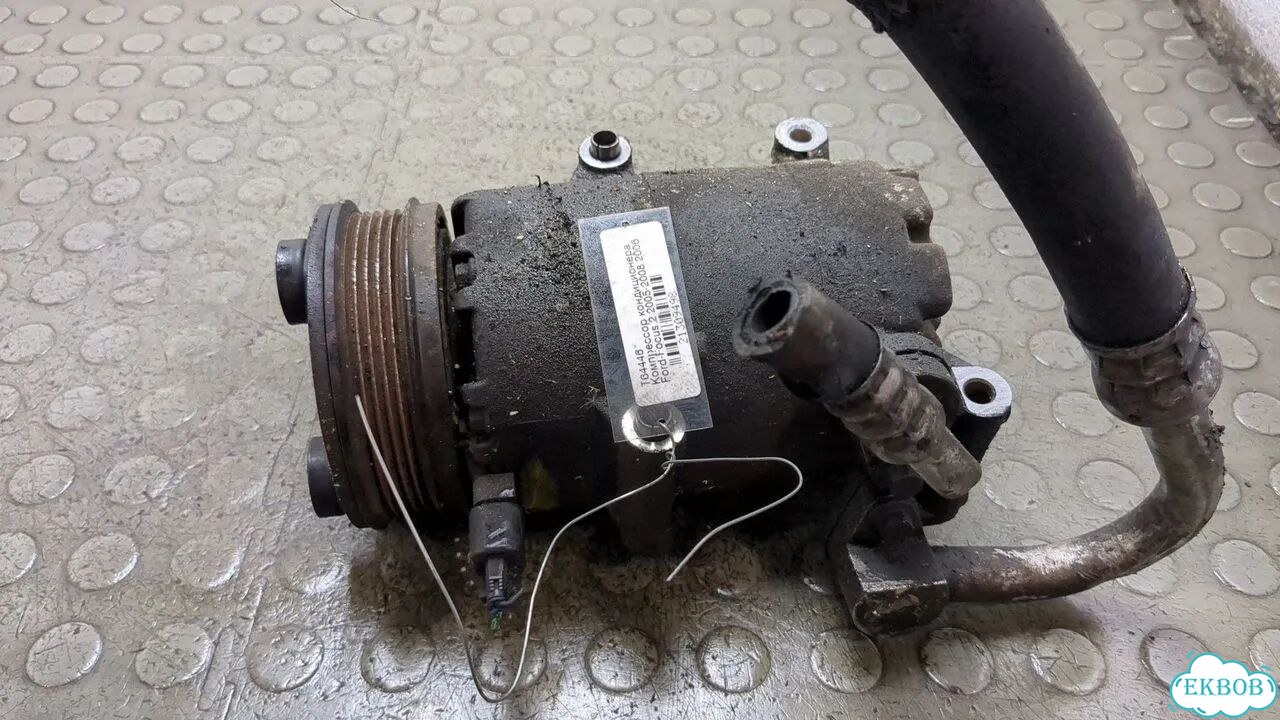 Компрессор кондиционера Ford Focus 2 фото 1