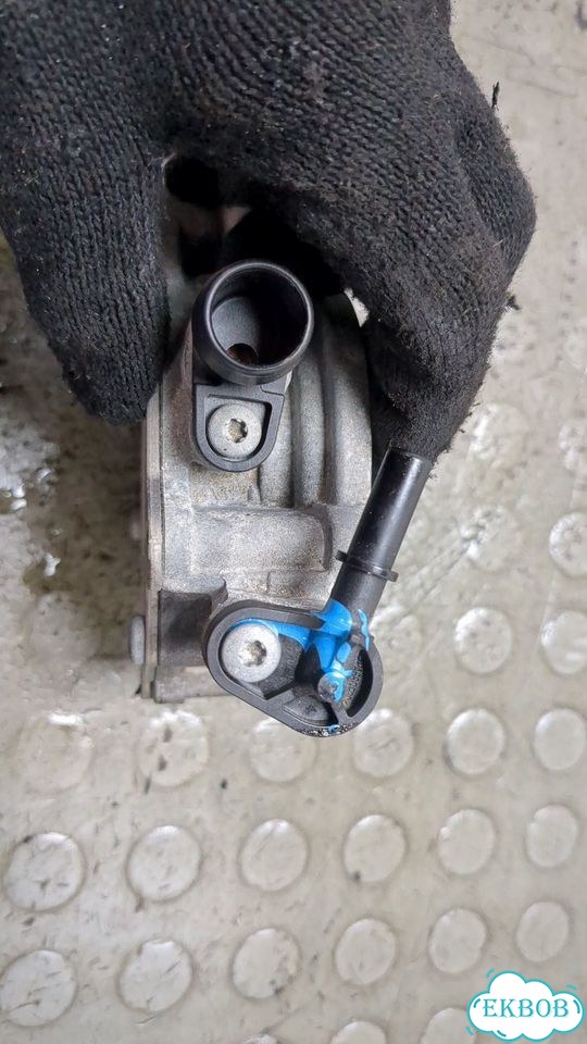 Насос вакуумный Ford Escape фото 2