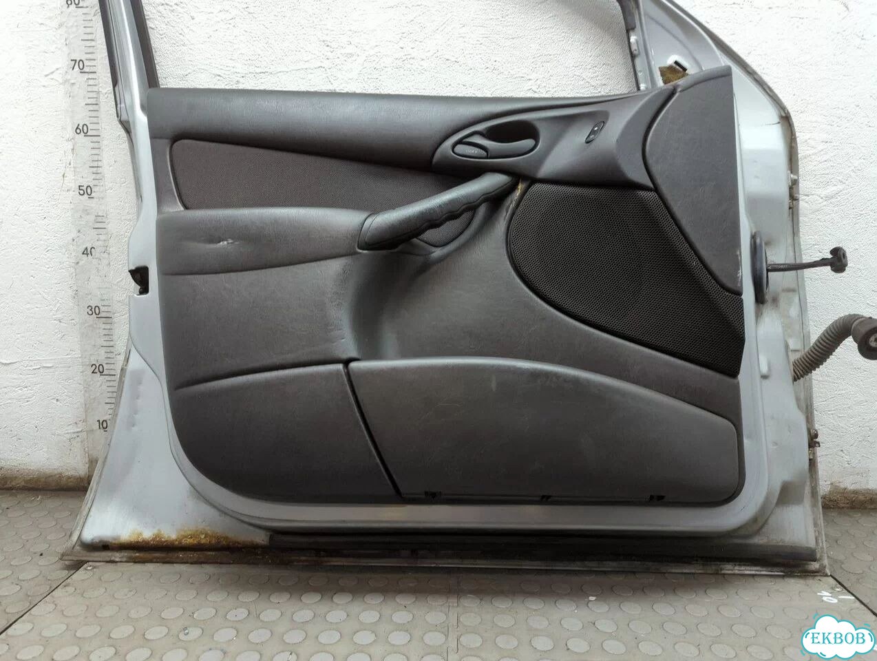 Дверь боковая левая передняя Ford Focus 1 фото 8