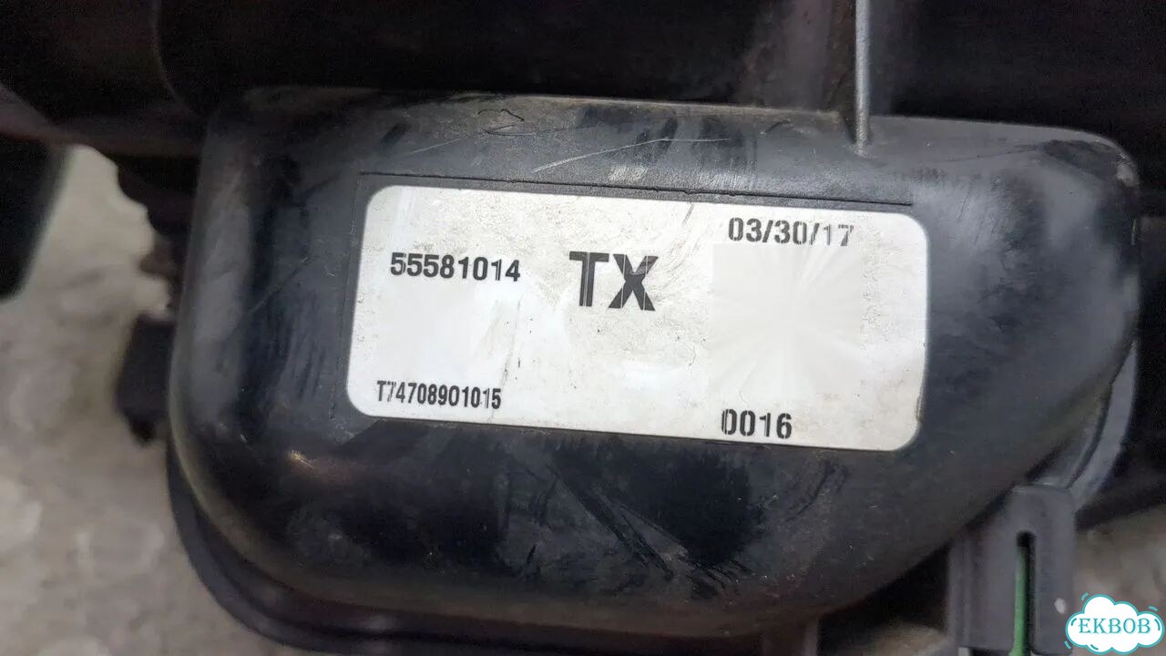 Коллектор впускной Chevrolet Trax фото 4