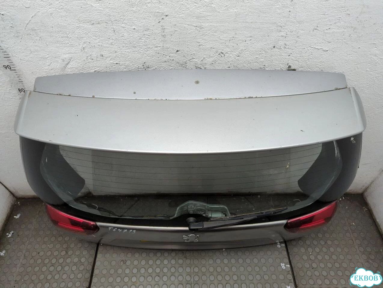 Крышка багажника Peugeot 4007 фото 8