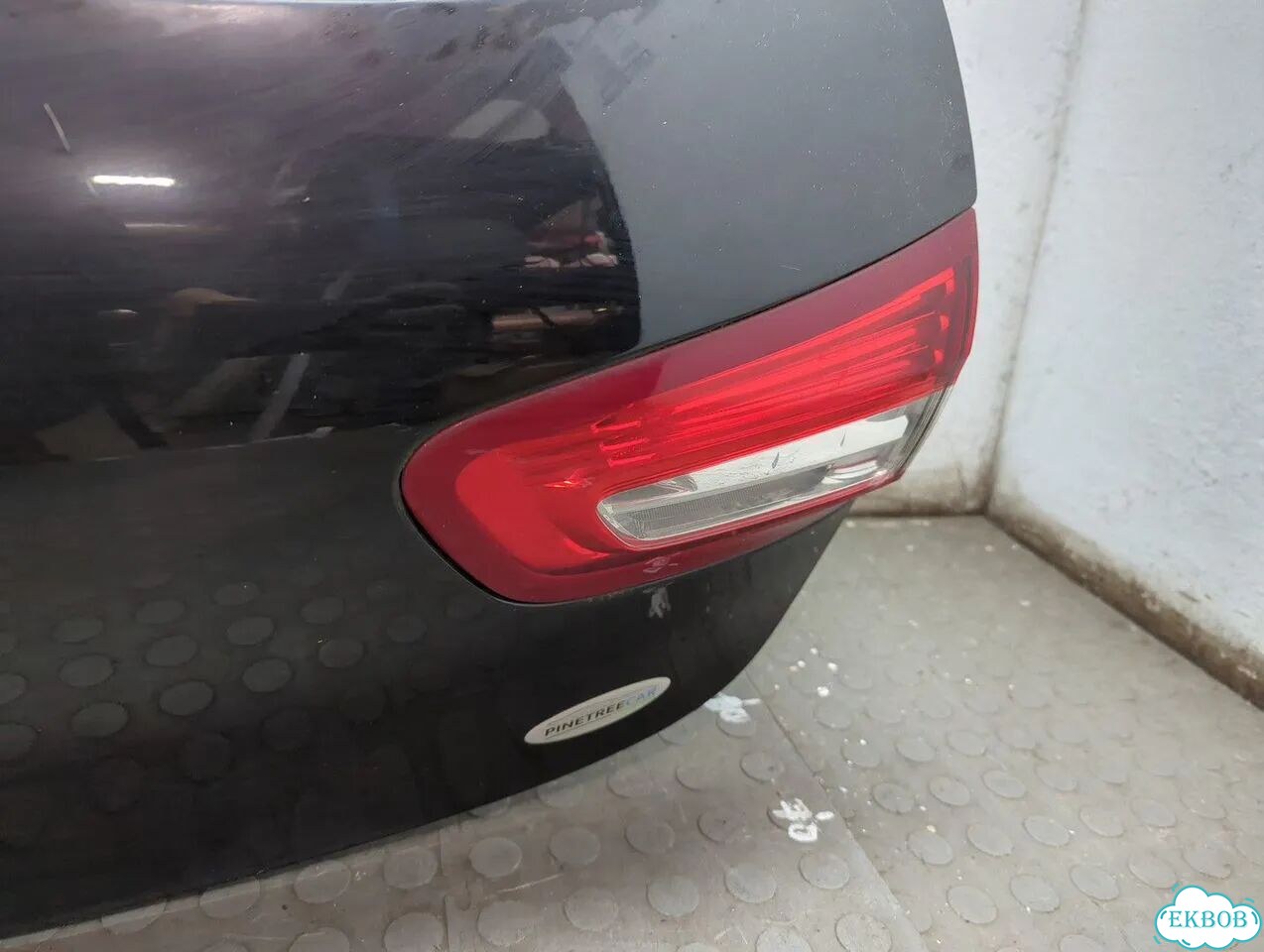 Крышка багажника Citroen DS5 фото 6