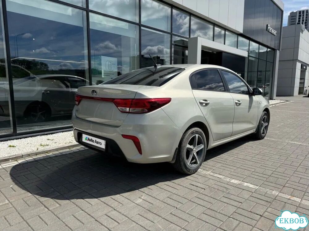 Kia Rio 1.6 AT, 2018, 71 000 км фото 4