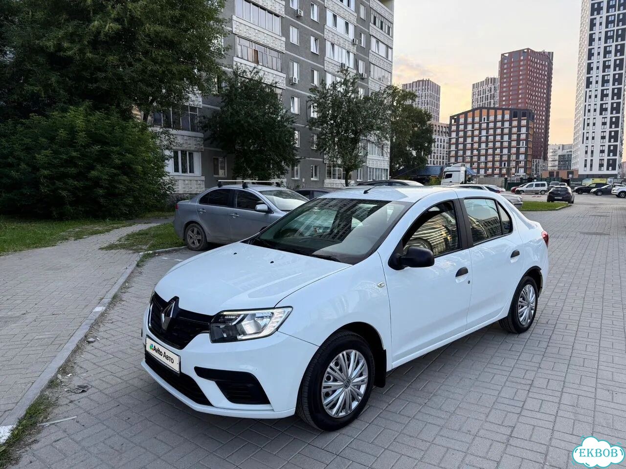 Renault Logan 1.6 MT, 2019, 135 000 км фото 1