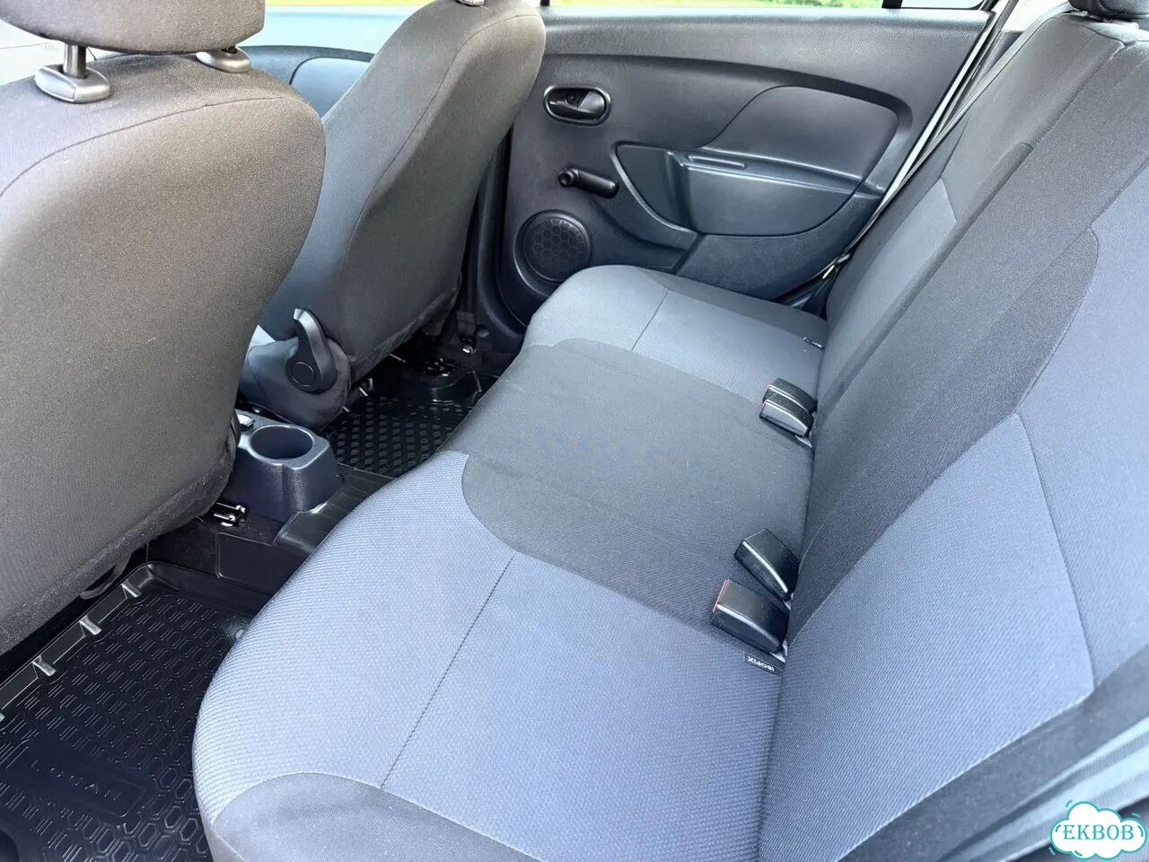 Renault Logan 1.6 MT, 2019, 135 000 км фото 8
