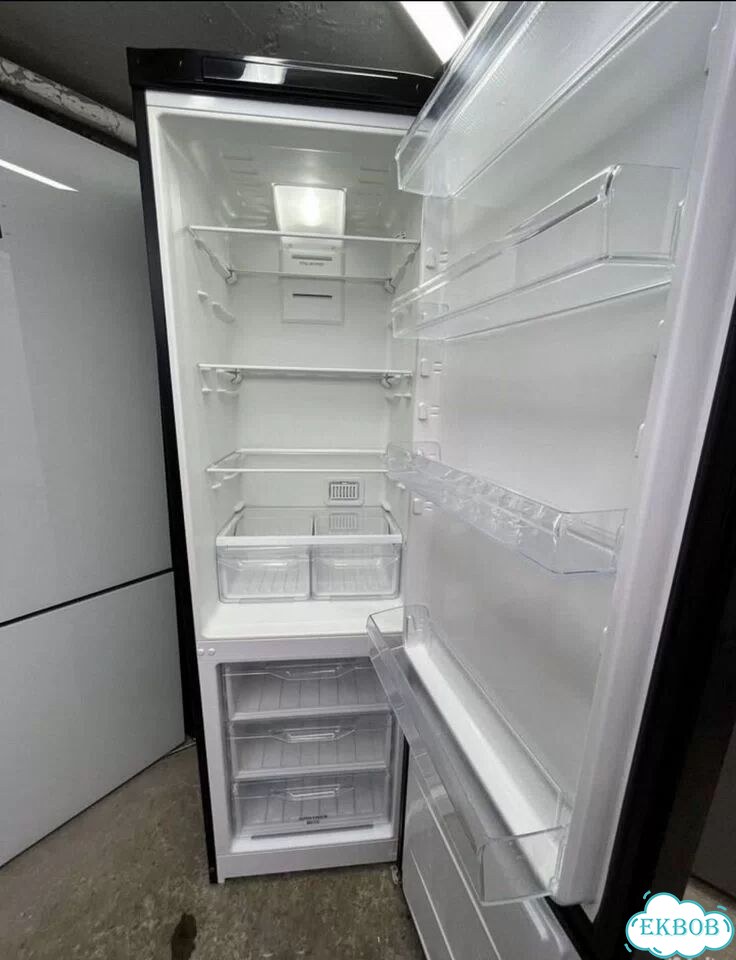 Бардина 33А Холодильник indesit no frost черный фото 2