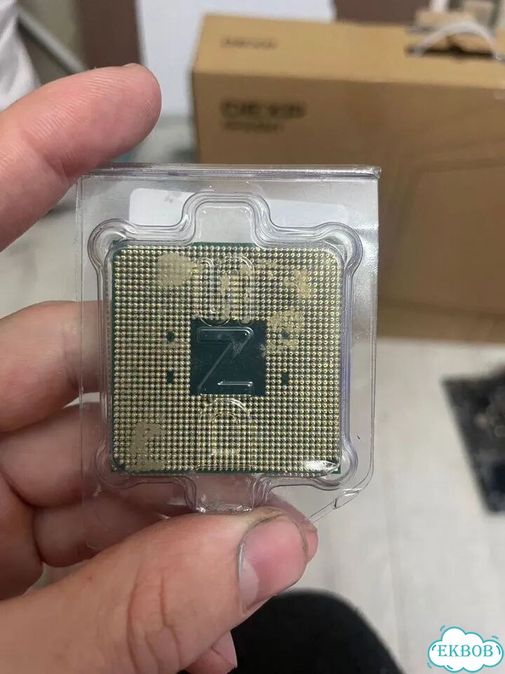 Процессор Ryzen 7 3700x фото 2