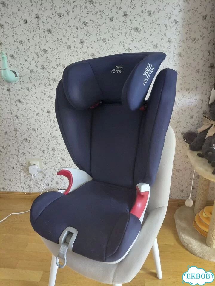 Автомобильное кресло britax romer фото 1