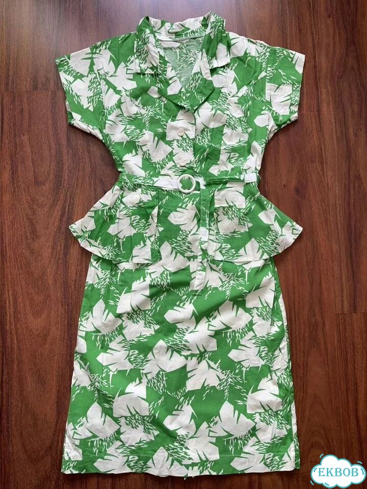Винтажное красивое платье новое фото 2