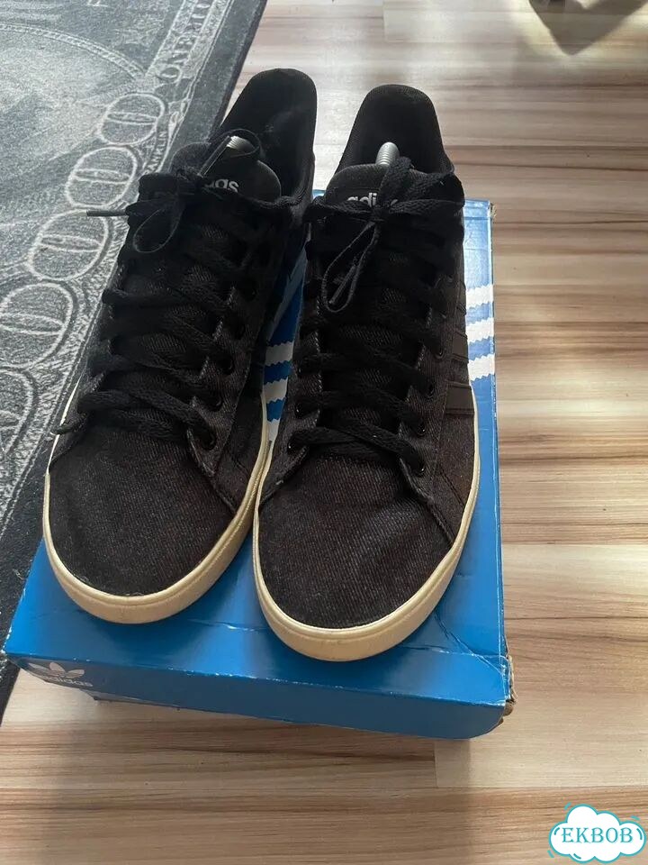 Кроссовки Adidas оригинал фото 2
