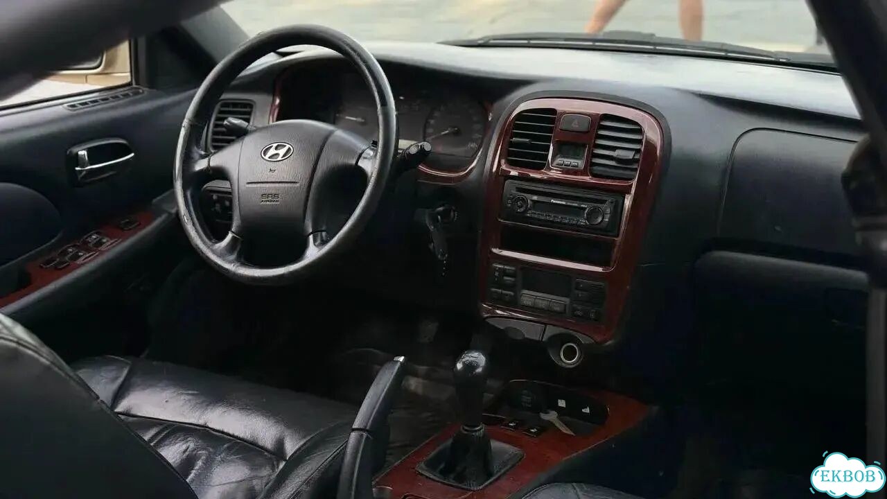 Hyundai Sonata 2.0 MT, 2006, 200 000 км фото 5
