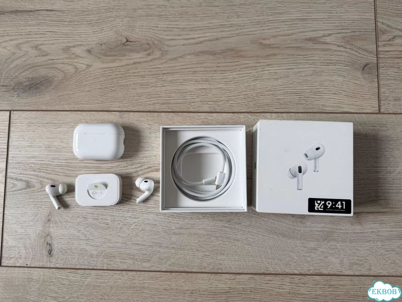 Продам Apple AirPods Pro 2 (USB-C) фото 1