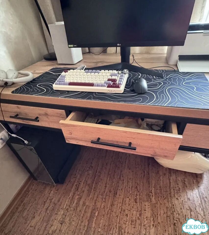 Письменный стол в стиле Loft фото 2